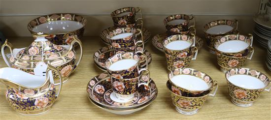 A twenty eight piece London shape part tea set and a small quantity of Indian Tree